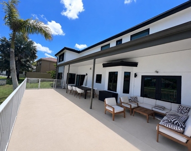 10920 Haydn Drive - Photo Thumbnail 13