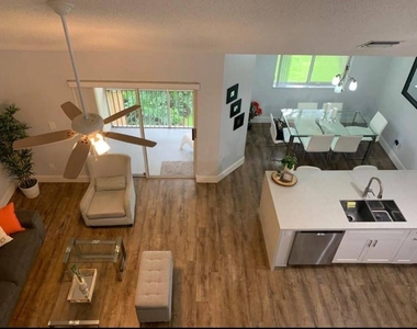 832 Nw 92nd Avenue - Photo Thumbnail 18