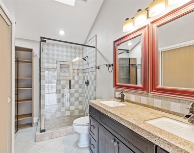 906 Canal Street - Photo Thumbnail 19