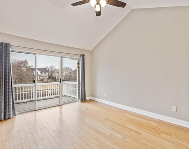 906 Canal Street - Photo Thumbnail 16