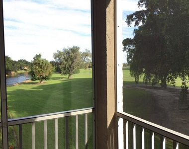 250 Jacaranda Drive - Photo Thumbnail 13