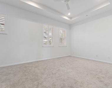 4273 E Main Street - Photo Thumbnail 25