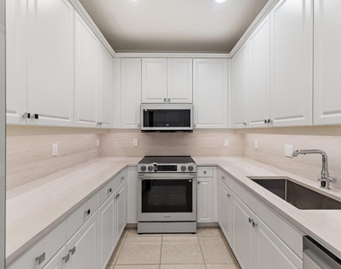 4273 E Main Street - Photo Thumbnail 4