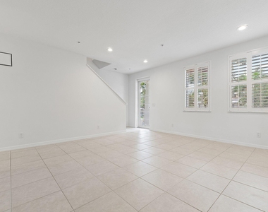 4273 E Main Street - Photo Thumbnail 9