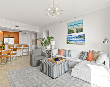 701 S Olive Avenue - Photo Thumbnail 7