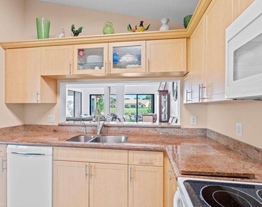 8486 Heather Place - Photo Thumbnail 3
