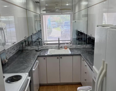 1800 E Terra Mar Drive - Photo Thumbnail 7
