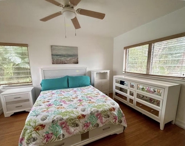 1800 E Terra Mar Drive - Photo Thumbnail 11