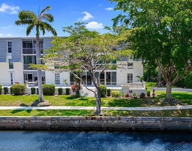 765 Jeffery Street - Photo Thumbnail 27