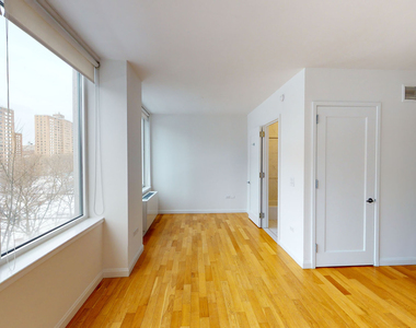 808 Columbus Ave - Photo Thumbnail 4