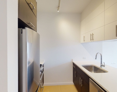 808 Columbus Ave - Photo Thumbnail 1