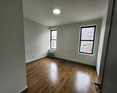 560 West 163rd Street - Photo Thumbnail 5