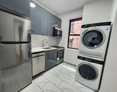 560 West 163rd Street - Photo Thumbnail 7