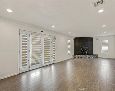 5432 Rudisill - Photo Thumbnail 14