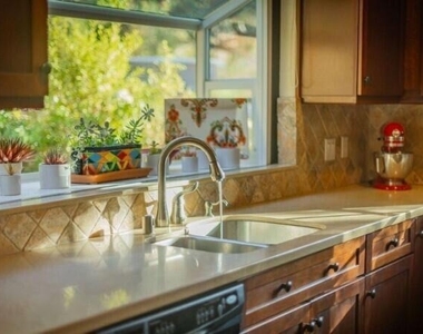 16152 Maricopa Highway - Photo Thumbnail 7