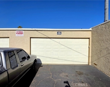 2334 E Santa Fe Avenue - Photo Thumbnail 29