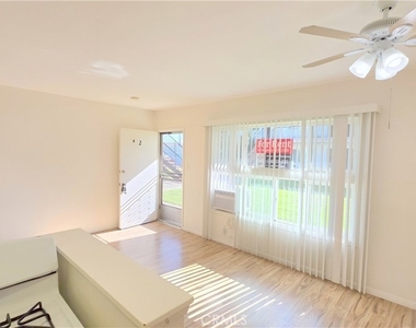 2334 E Santa Fe Avenue - Photo Thumbnail 18