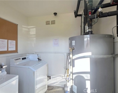 2334 E Santa Fe Avenue - Photo Thumbnail 28