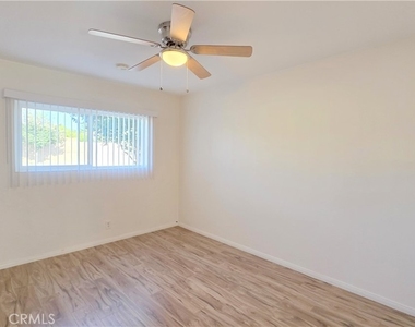2334 E Santa Fe Avenue - Photo Thumbnail 20