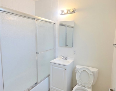 2334 E Santa Fe Avenue - Photo Thumbnail 12