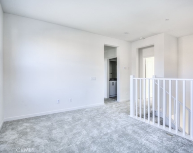 15812 Caterpillar Dr - Photo Thumbnail 23