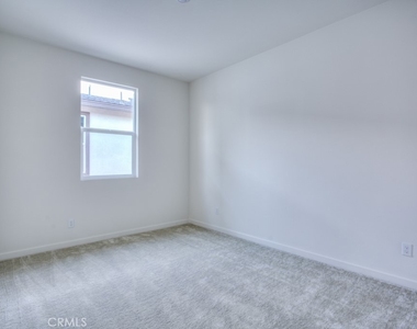 15812 Caterpillar Dr - Photo Thumbnail 42