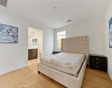 6956 La Rochelle Way - Photo Thumbnail 9
