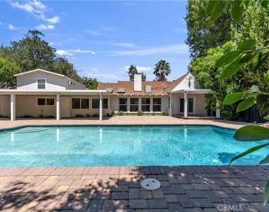 11944 Hesby Street - Photo Thumbnail 47