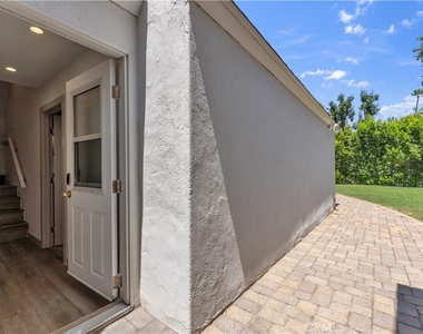 11944 Hesby Street - Photo Thumbnail 36