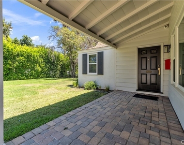 11944 Hesby Street - Photo Thumbnail 2