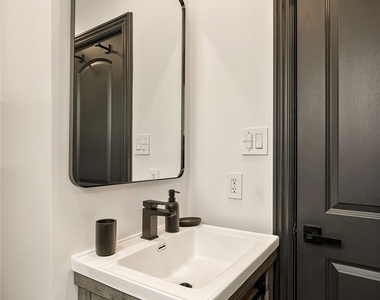 5330 Natick - Photo Thumbnail 37