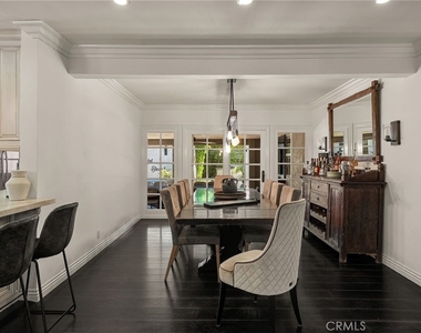 5330 Natick - Photo Thumbnail 17