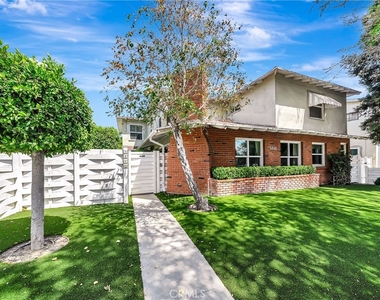 5840 Coldwater Canyon Ave - Photo Thumbnail 1