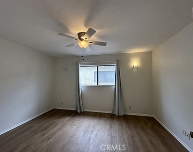 22865 Del Valle - Photo Thumbnail 14