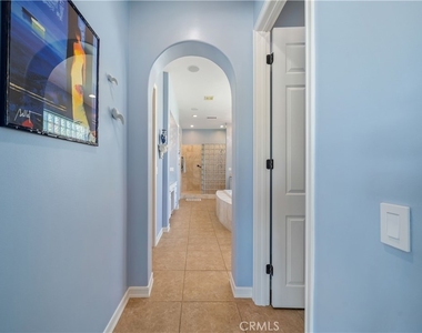 138 Royal Saint Georges Way - Photo Thumbnail 37