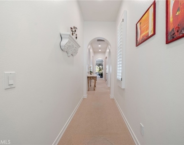138 Royal Saint Georges Way - Photo Thumbnail 33
