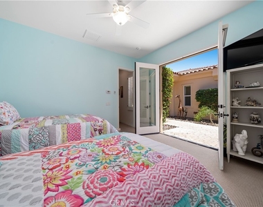 138 Royal Saint Georges Way - Photo Thumbnail 32