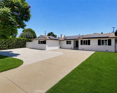 8740 Paso Robles - Photo Thumbnail 1