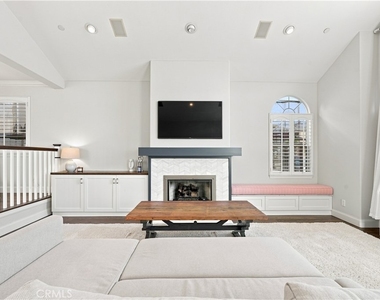 1740 Havemeyer Lane - Photo Thumbnail 4