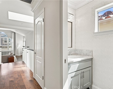 1740 Havemeyer Lane - Photo Thumbnail 16