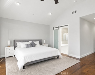 1740 Havemeyer Lane - Photo Thumbnail 20