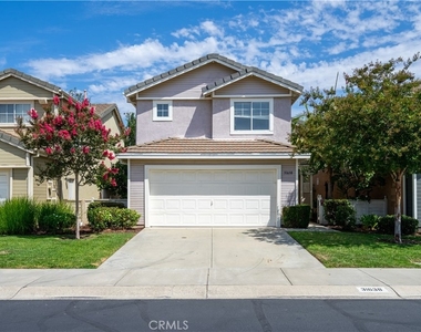 31638 Heather Way - Photo Thumbnail 1