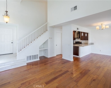 31638 Heather Way - Photo Thumbnail 11
