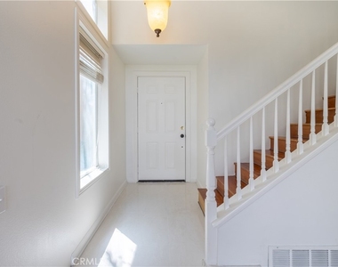 31638 Heather Way - Photo Thumbnail 5