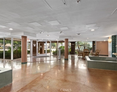801 Pine Avenue - Photo Thumbnail 9