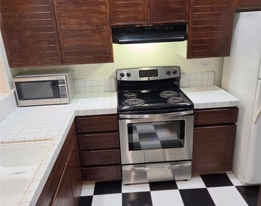 2253 Martin - Photo Thumbnail 35