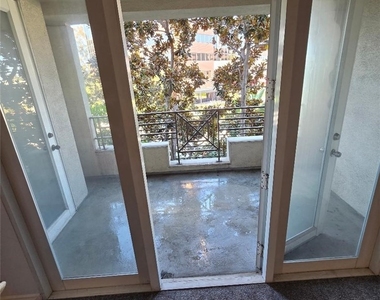 2253 Martin - Photo Thumbnail 38