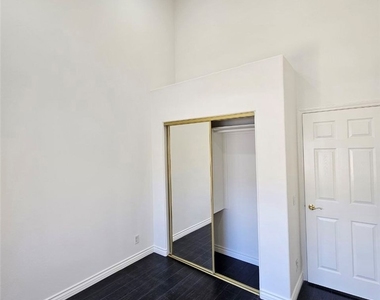 22027 Hawaiian Avenue - Photo Thumbnail 19