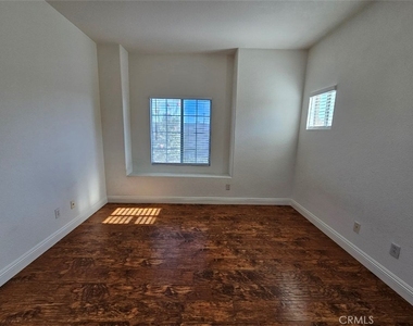9077 Moody Street - Photo Thumbnail 17