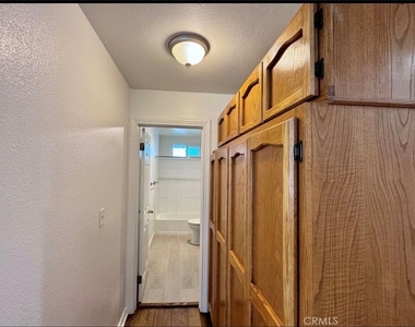 13512 Penn - Photo Thumbnail 5